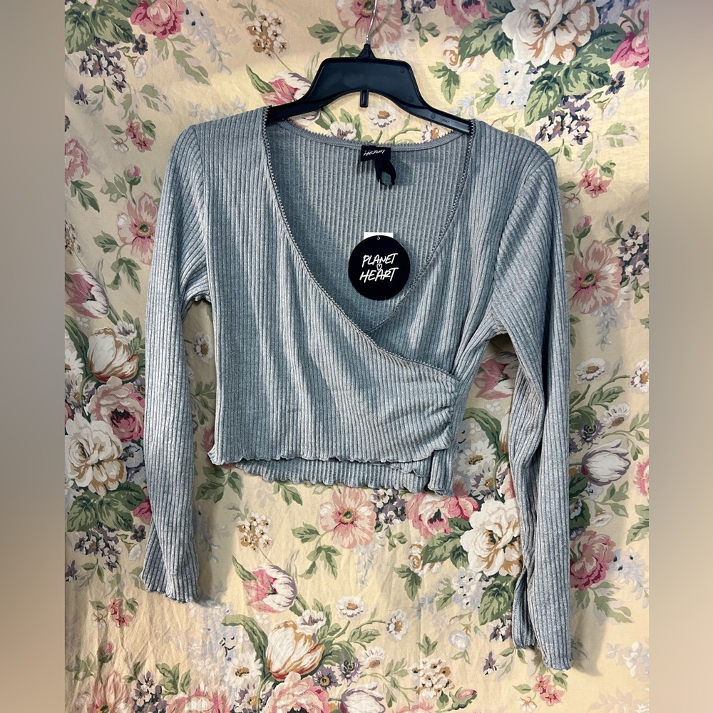 Gray Ribbed Crop Top